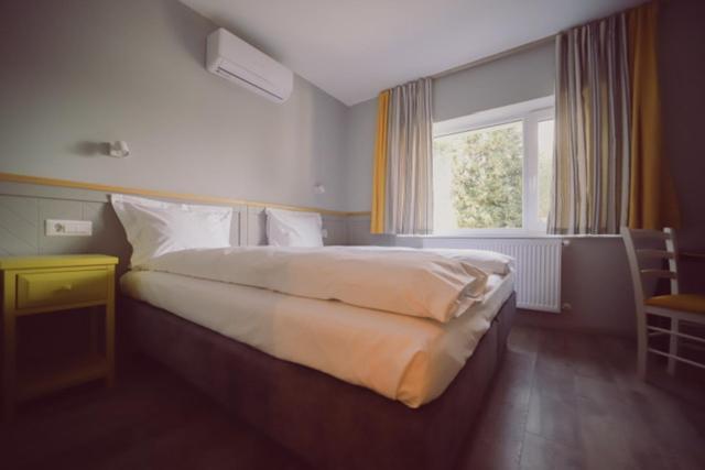 Villa Piazzetta Bacău Dış mekan fotoğraf